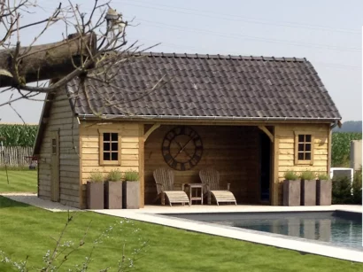 POOL HOUSE - 5